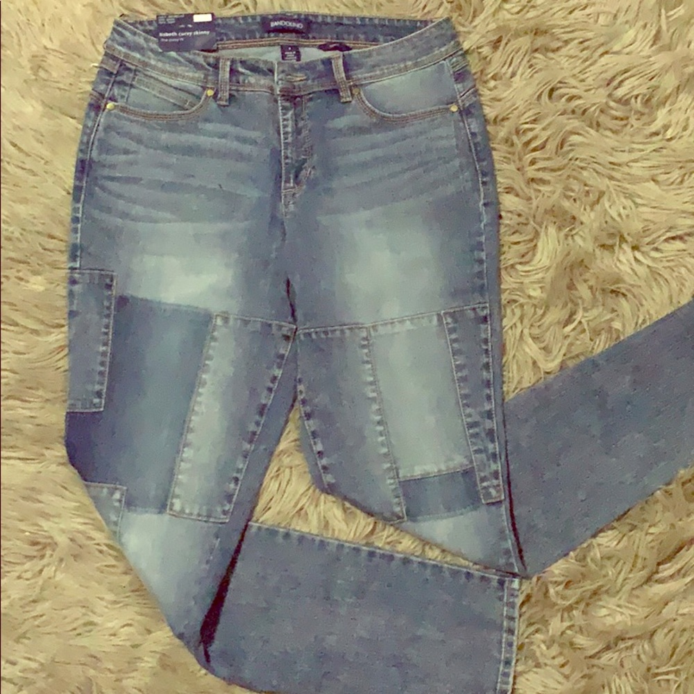 Denim patch curvy skinny jean